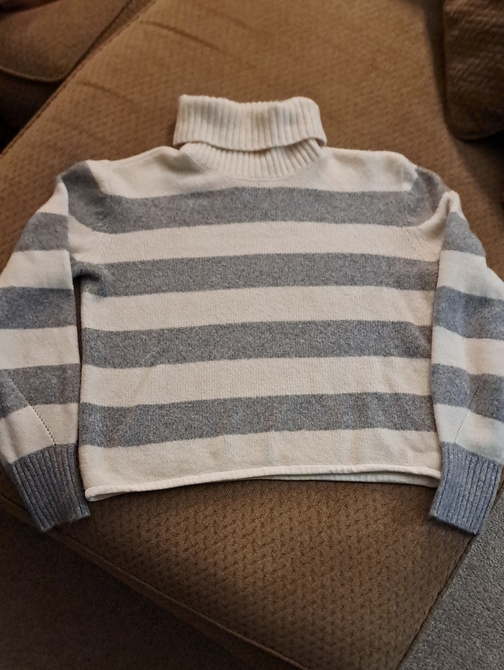 Calvin Klein Jeans Striped Turtleneck Sweater - Gray & Cream Size: Large